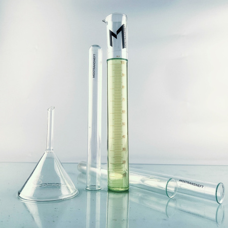 дизельное топливо межсезонное -15°c купить оптом с доставкой в Санкт-Петербурге